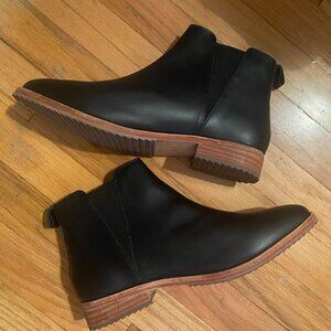 Nisolo Eva Everyday Chelsea Boots